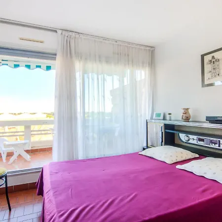 Hotel Le Quai Aux Fleurs-3 By Interhome *